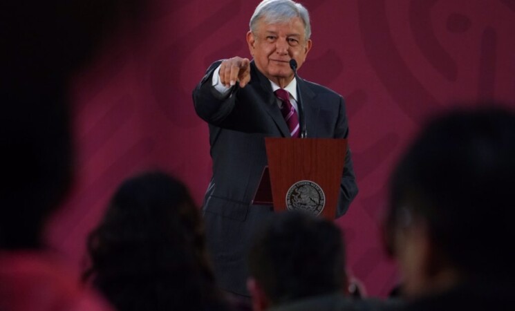 Robo de combustible será delito grave; presidente López Obrador exhorta a familias mexicanas a orientar a jóvenes