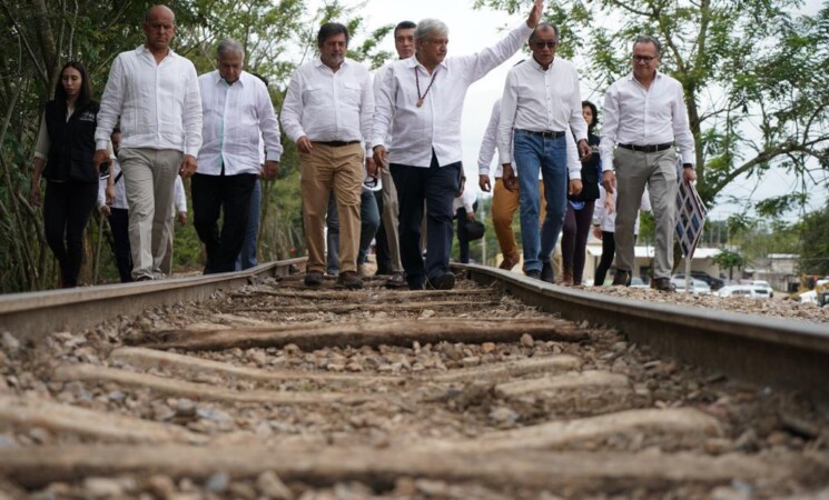 Tren Maya potenciará turismo, trabajo y bienestar: presidente de México