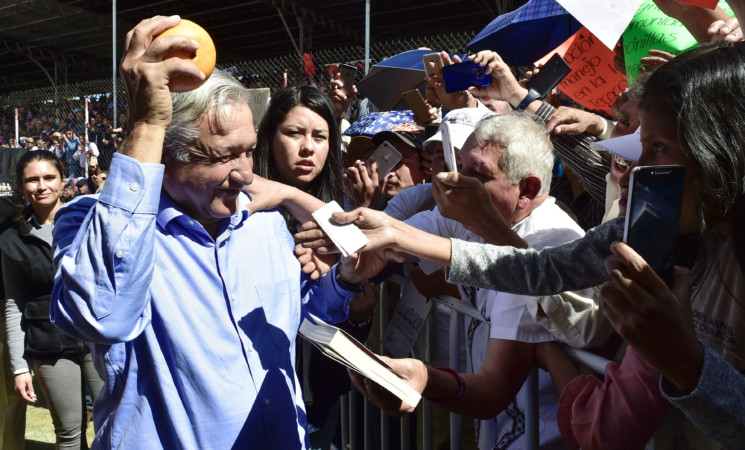 Convoca presidente a la unidad nacional contra la corrupción e impunidad