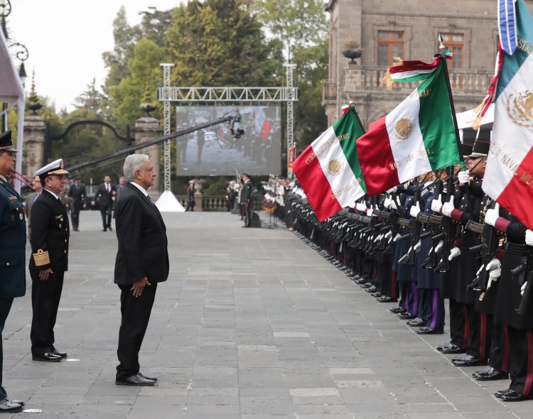 En aniversario de la Marcha de la Lealtad, Fuerzas Armadas se comprometen con proyecto de la Guardia Nacional