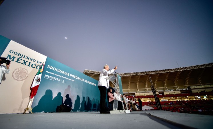 16.02.19 Versión estenográfica. Programas Integrales de Bienestar desde el estadio 'Teodoro Mariscal' en Mazatlán, Sinaloa