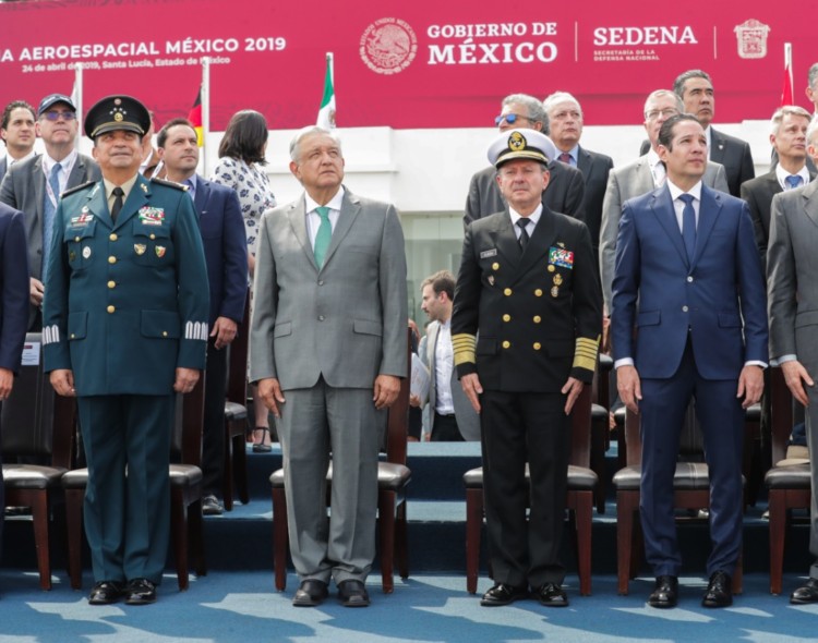 24.04.19 Versión estenográfica. Inauguración de la Feria Aeroespacial México 2019, en la Base Aérea Militar Santa Lucía