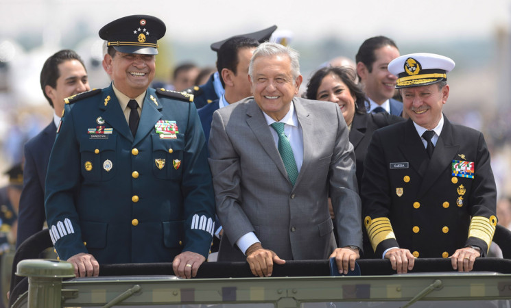 Próximo lunes inicia construcción del nuevo aeropuerto en Base Aérea Militar Santa Lucía, anuncia presidente