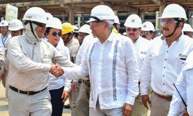 Presidente visita refinería de Salina Cruz, Oaxaca