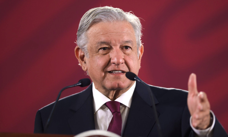 Presidente detalla postulados para consejeros de Pemex