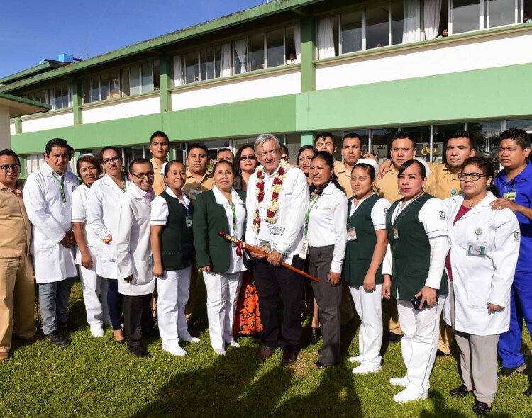 16.08.19 Versión estenográfica. Diálogo con la comunidad del Hospital Rural Huautla de Jiménez, Oaxaca