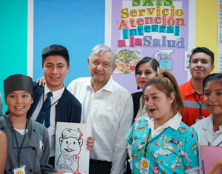 06.09.19 Versión estenográfica. Diálogo con la comunidad del Hospital Rural Charcas, San Luis Potosí