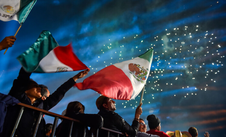 15.09.19 Versión estenográfica. Grito de Independencia del presidente Andrés Manuel López Obrador en el 209 Aniversario