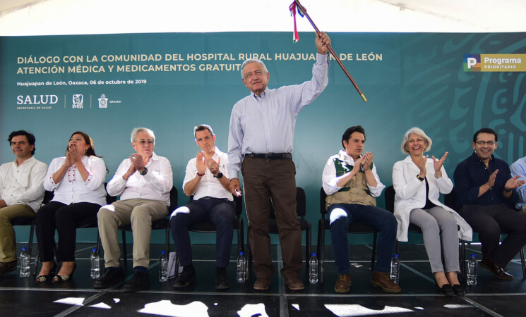 06.10.19 Versión estenográfica. Diálogo con la comunidad del Hospital Rural Huajuapan de León, Oaxaca