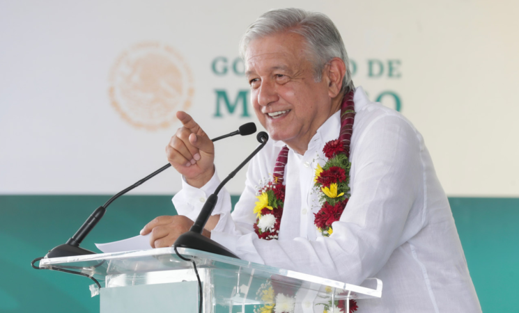 Todo el respaldo del gobierno federal para Guerrero, asegura presidente AMLO en visita a Hospital Rural La Unión