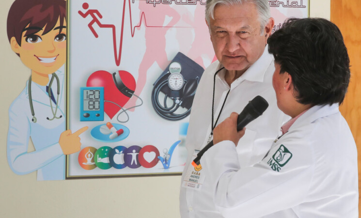 15.10.19 Versión estenográfica. Diálogo con la comunidad del Hospital Rural Pinos, Zacatecas