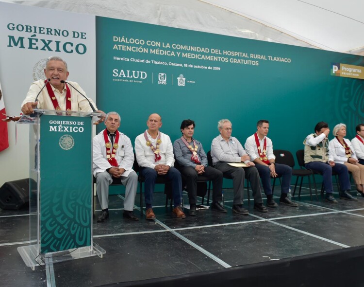 18.10.19 Versión estenográfica. Diálogo con la comunidad del Hospital Rural Tlaxiaco, Oaxaca