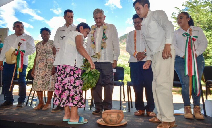 19.10.19 Versión estenográfica. Diálogo con pueblos indígenas, desde San Juan Bautista Cuicatlán, Oaxaca