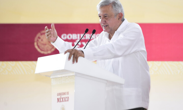 Presidente anuncia reinauguración del hospital de Tekax, Yucatán, en enero de 2020