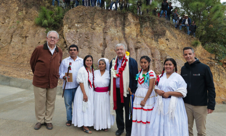 19.01.20 Versión estenográfica. Inauguración del camino rural Santo Domingo Xagacía, en Oaxaca