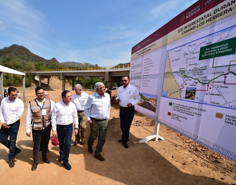 Presidente inaugura Puente Sahuatenipa en Durango