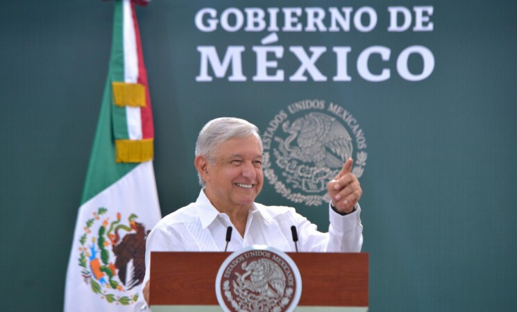 Presidente rechaza uso de la fuerza pública para controlar epidemia