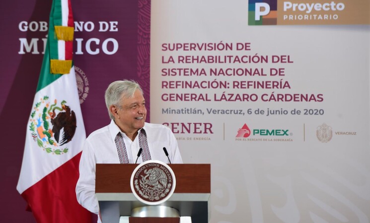 Presidente supervisa rehabilitación del Sistema Nacional de Refinación