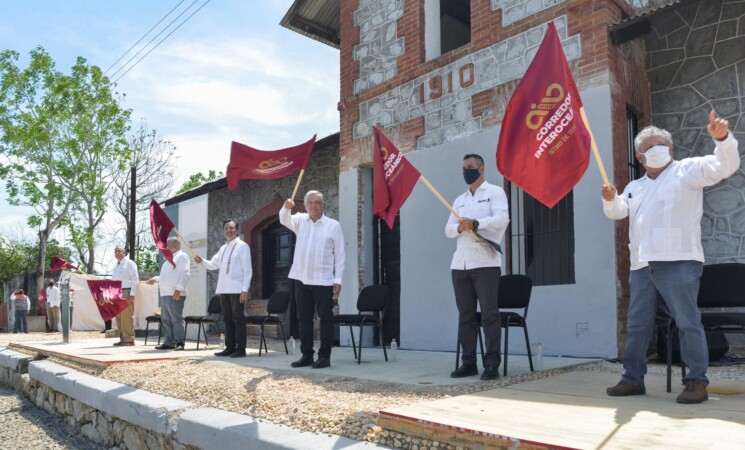 Rehabilitación del Corredor Interoceánico del Istmo y parques industriales impulsarán desarrollo en sur-sureste: presidente