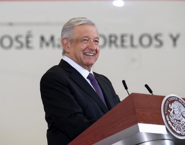 27.07.20 Versión estenográfica de la conferencia de prensa matutina del presidente Andrés Manuel López Obrador, desde el Aeropuerto Internacional de la Ciudad de México