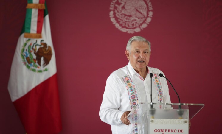 Presidente anuncia ampliación de presupuesto para mejoramiento urbano en Quintana Roo