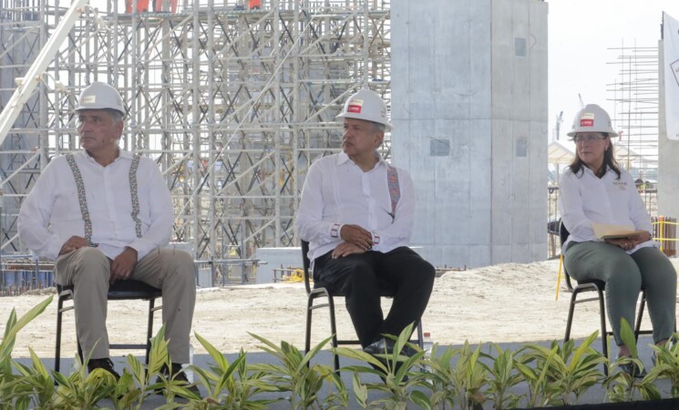 18.10.20 Versión estenográfica. Supervisión de la Refinería Dos Bocas, desde Paraíso, Tabasco