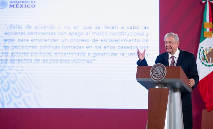 Presidente celebra resolución de la SCJN sobre consulta de juicio a exmandatarios