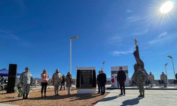 Presidente inaugura memorial en honor a las víctimas Langford-Miller; avanza investigación y detención de responsables