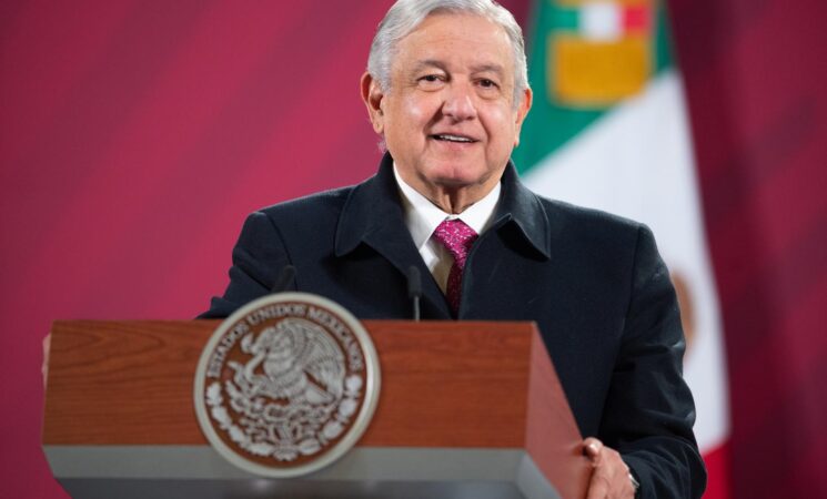 Presidente recorrerá sureste el fin de semana; anuncia gira por la Ciudad de México para fin de año