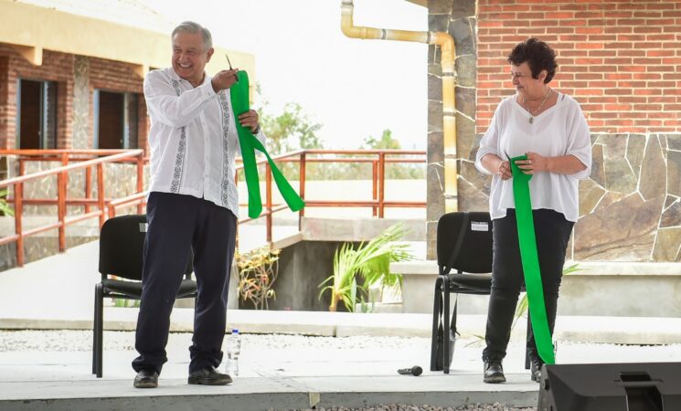 Presidente inaugura Universidad para el Bienestar en Atoyac, Guerrero