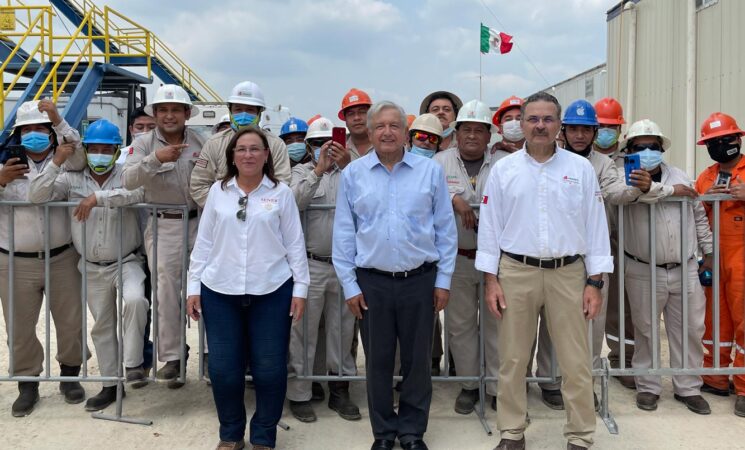 Presidente destaca acciones para rescatar industria de hidrocarburos en 83 Aniversario de la Expropiación Petrolera