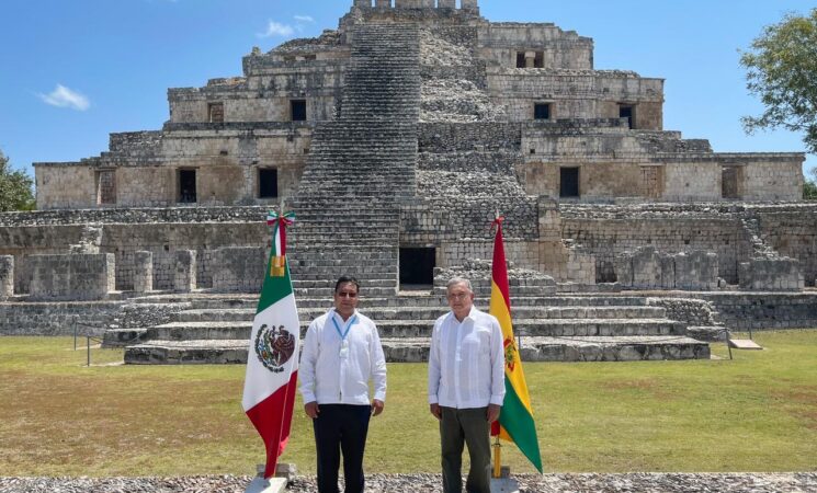 Presidentes de México y Bolivia visitan Edzná en Campeche