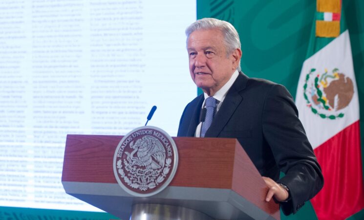 Gobierno federal respalda a la Ciudad de México para conocer verdad sobre accidente en L12: presidente; expresa solidaridad con familias de víctimas y heridos