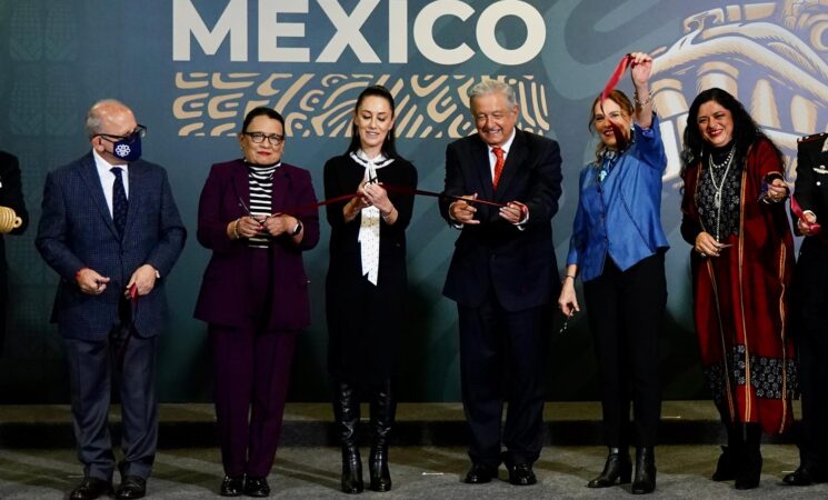 Presidente inaugura exposición 'La Grandeza de México'; Guardia Nacional contará con unidad especial para recuperar patrimonio cultural