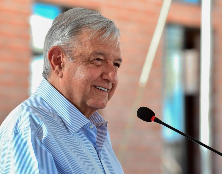 Presidente inaugura primera etapa de Universidad para el Bienestar Benito Juárez García en San Quintín