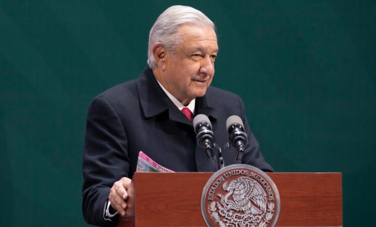 Presidente destaca reducción de delitos de alto impacto en la Ciudad de México; resultados se deben a coordinación, afirma