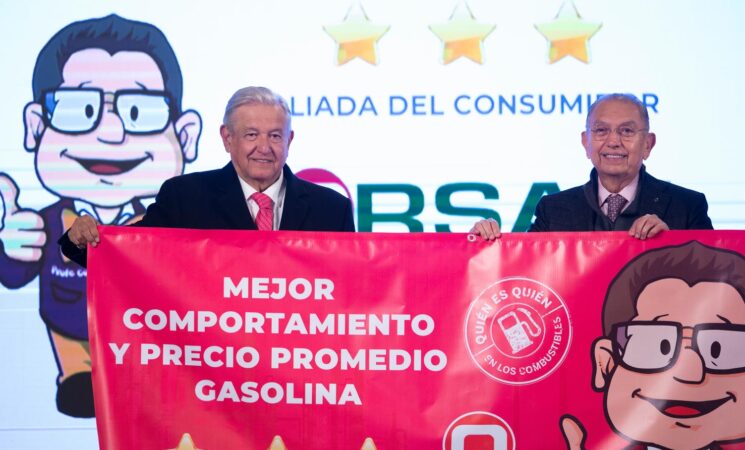 Presidente premia responsabilidad social de gasolineras y gaseras; son aliadas de consumidores: Profeco