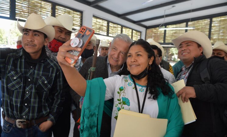 Presidente propondrá a SCJN reconocer como asunto de Estado el derecho del pueblo yaqui al agua