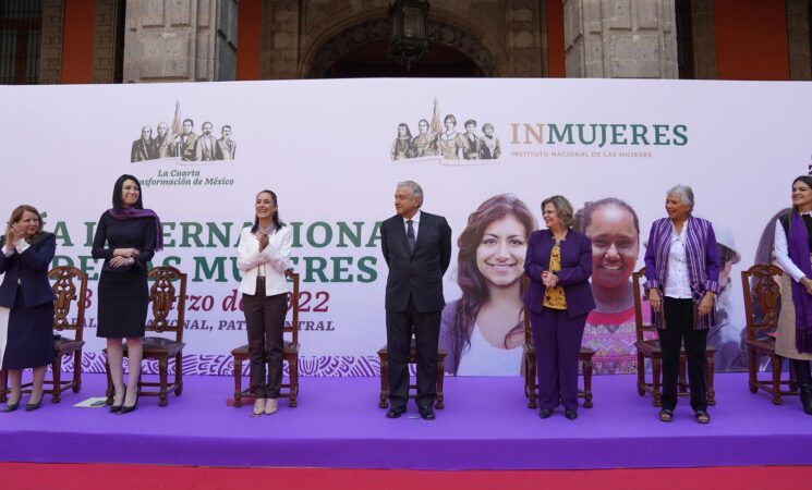 Fundamental seguir luchando por la igualdad económica, social y de género, afirma presidente en el Día Internacional de las Mujeres