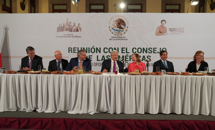 Presidente promueve con empresarios estadounidenses inversiones e integración económica de América