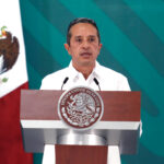 Carlos Joaquín González, gobernador de Quintana Roo