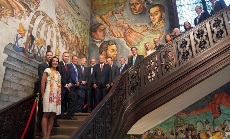 Presidente dialoga con empresarios mexicanos y estadounidenses en Washington