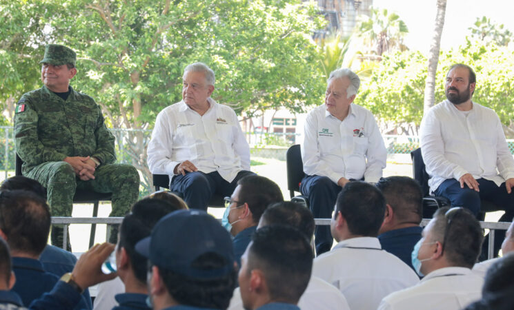 28.08.22 Versión estenográfica. Encuentro con trabajadores de CFE e Internet para Todos, desde Sinaloa