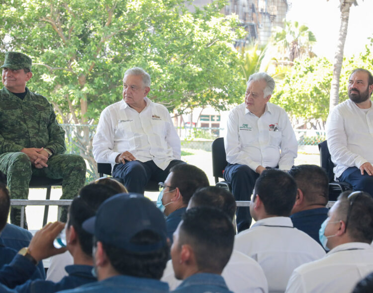 28.08.22 Versión estenográfica. Encuentro con trabajadores de CFE e Internet para Todos, desde Sinaloa