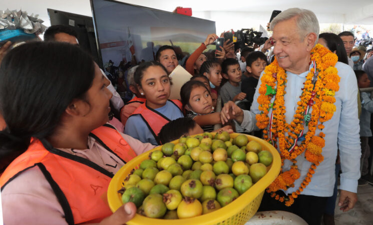 Nuevo sistema de salud se extenderá a BCS, Sonora y Sinaloa; próximamente llegará a Guerrero, anuncia presidente