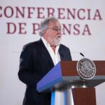 Alejandro Encinas, subsecretario de Población, Derechos Humanos y Migración