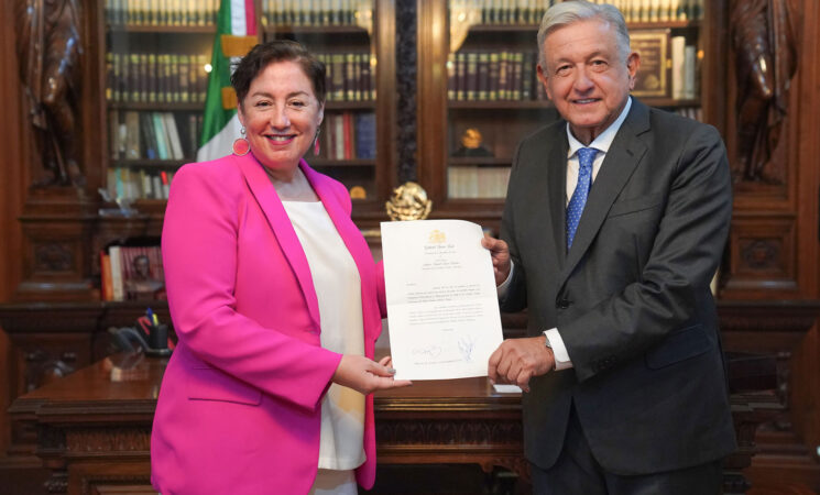 Presidente recibe cartas credenciales de embajadores de Chile, Jordania y Argelia