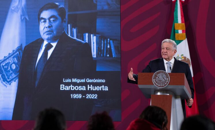 Presidente rendirá homenaje a Miguel Barbosa en Puebla