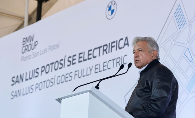 Producción de vehículos eléctricos en San Luis Potosí se traduce en confianza de inversionistas en el país: presidente