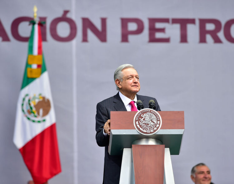 Política de atención al pueblo genera resultados positivos en México, afirma presidente; apoyo popular consolidará primera etapa de transformación